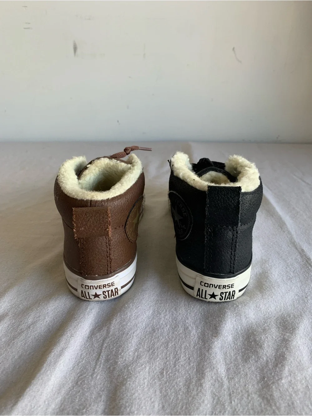 Converse Kids Mismatched Sherpa-Lined High Top Sneakers - Black & Brown